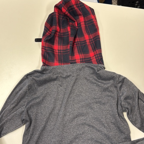 Red Plaid Hooded Shirt - Picture 4 of 6